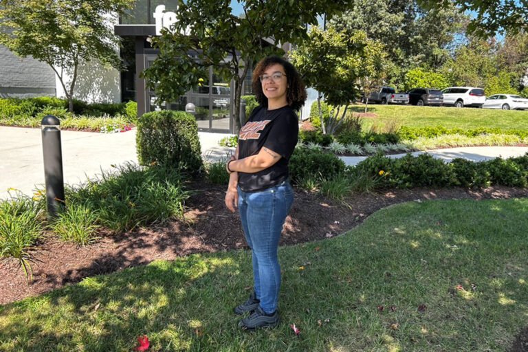 Jasmine, a DSP standing in front of the Fello Severn offices.